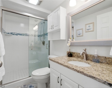 25720 Hickory Boulevard - Photo Thumbnail 18