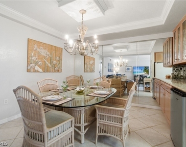 25720 Hickory Boulevard - Photo Thumbnail 7