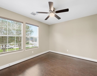 19407 Wann Park Drive - Photo Thumbnail 14