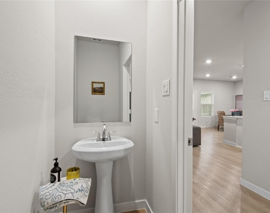 123 Alset Circle - Photo Thumbnail 3