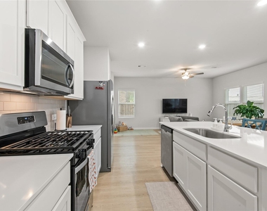 123 Alset Circle - Photo Thumbnail 15