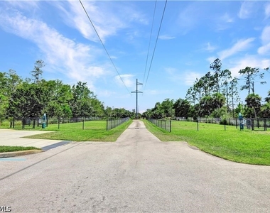 7103 Lily Way - Photo Thumbnail 33