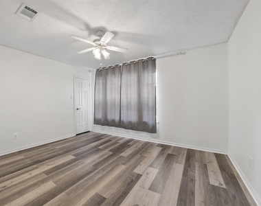 15010 Chestnut Falls Drive - Photo Thumbnail 25