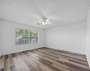 15010 Chestnut Falls Drive - Photo Thumbnail 28