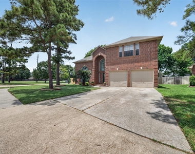 15010 Chestnut Falls Drive - Photo Thumbnail 9