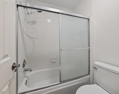 15010 Chestnut Falls Drive - Photo Thumbnail 18