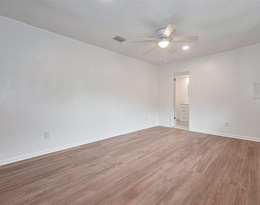 25303 Lynbriar Lane - Photo Thumbnail 29