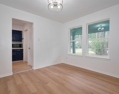 25303 Lynbriar Lane - Photo Thumbnail 4