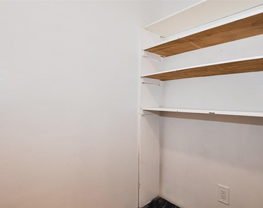 25303 Lynbriar Lane - Photo Thumbnail 21