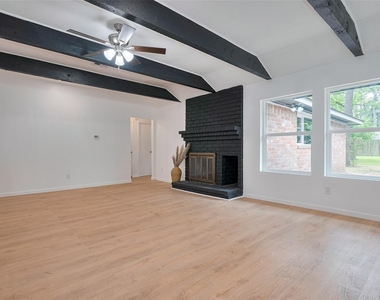 25303 Lynbriar Lane - Photo Thumbnail 10