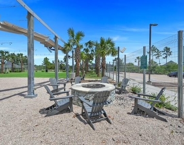 16451 Rosary Pea Place - Photo Thumbnail 37