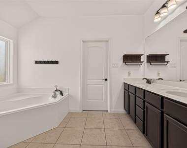 18713 Encinal Trail - Photo Thumbnail 25