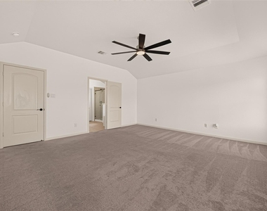 18713 Encinal Trail - Photo Thumbnail 17