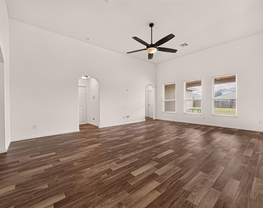 18713 Encinal Trail - Photo Thumbnail 5