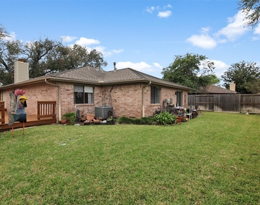 2207 Briarwest Boulevard - Photo Thumbnail 28