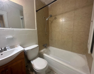 1624 Holman Street - Photo Thumbnail 11