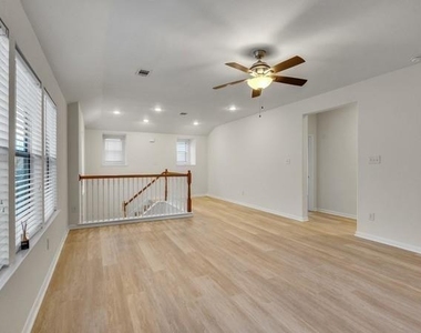 4459 Ashberry Pine Lane - Photo Thumbnail 11