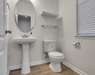 4459 Ashberry Pine Lane - Photo Thumbnail 7