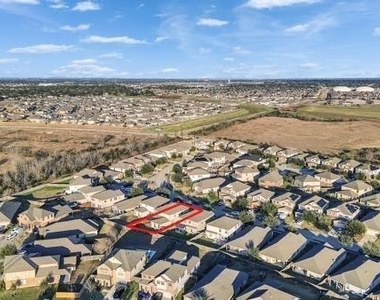 4459 Ashberry Pine Lane - Photo Thumbnail 18