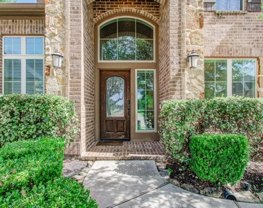 164 Deerfield Meadow Drive - Photo Thumbnail 2