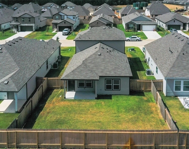 11632 Whirlaway Drive - Photo Thumbnail 19