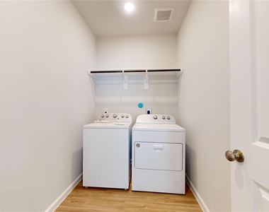11632 Whirlaway Drive - Photo Thumbnail 13