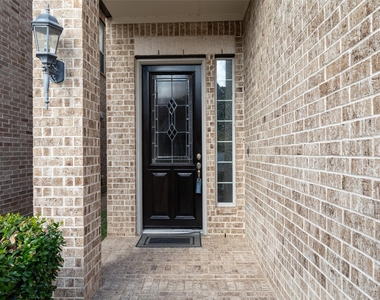 1126 Sopris Drive - Photo Thumbnail 1