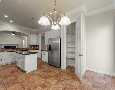 1126 Sopris Drive - Photo Thumbnail 11