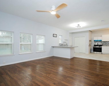 2703 Areba Street - Photo Thumbnail 14