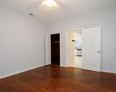 2703 Areba Street - Photo Thumbnail 21