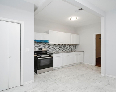 2703 Areba Street - Photo Thumbnail 18