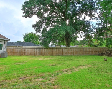 2703 Areba Street - Photo Thumbnail 33