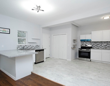 2703 Areba Street - Photo Thumbnail 16