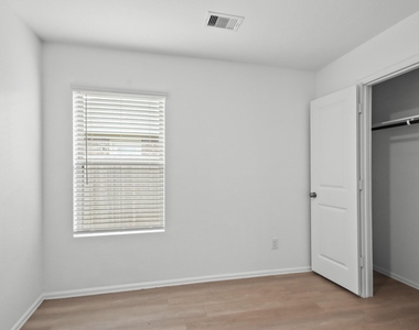 8807 Bar Harbor Drive - Photo Thumbnail 21