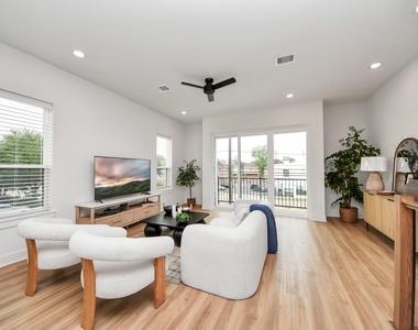 2428 Ella Boulevard - Photo Thumbnail 13