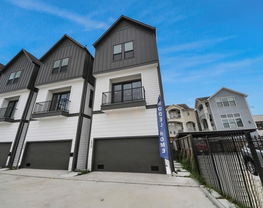 2428 Ella Boulevard - Photo Thumbnail 3