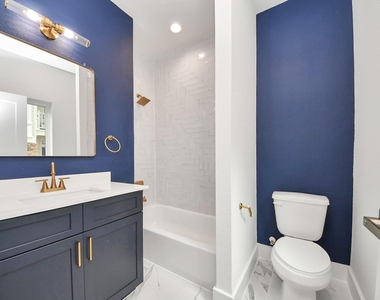 2428 Ella Boulevard - Photo Thumbnail 6