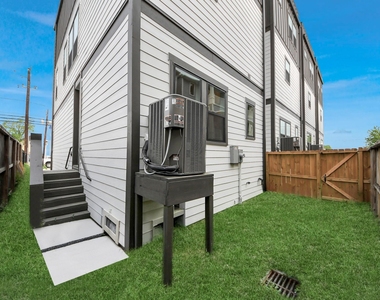 2428 Ella Boulevard - Photo Thumbnail 41