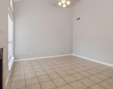 11454 W Travelers Way Circle - Photo Thumbnail 5