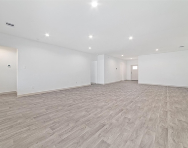 1722 Windway Court - Photo Thumbnail 11