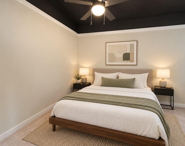 5004 Mellon Street - Photo Thumbnail 4