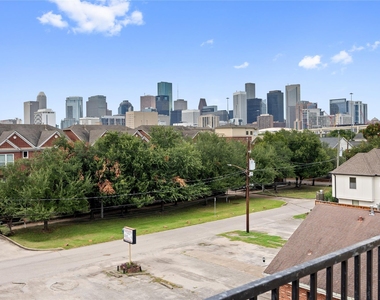 2311 Mcilhenny Street - Photo Thumbnail 20
