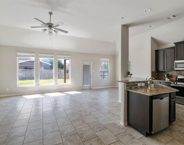 18543 Gardens End Lane - Photo Thumbnail 2