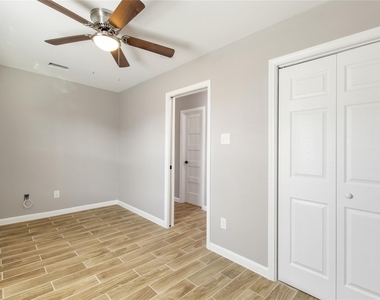 707 Hamon Drive - Photo Thumbnail 10