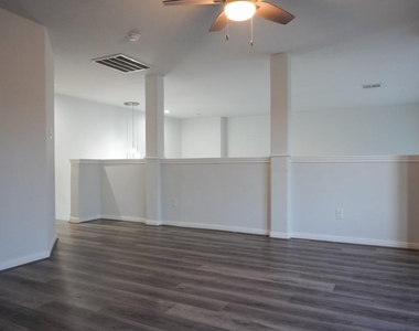 7506 Stone Arbor Lane - Photo Thumbnail 20