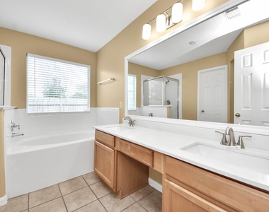 8431 Taraglen Court - Photo Thumbnail 27