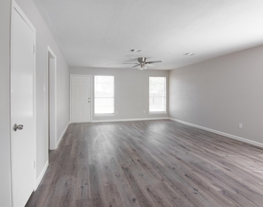 23710 Farm Hill Road - Photo Thumbnail 6