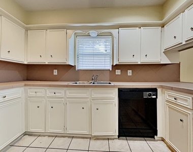 5910 Theall Road - Photo Thumbnail 8