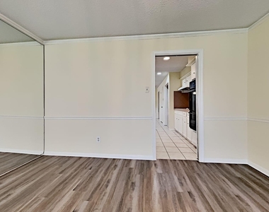 5910 Theall Road - Photo Thumbnail 6