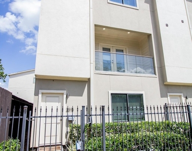 2315 Bastrop Street - Photo Thumbnail 1